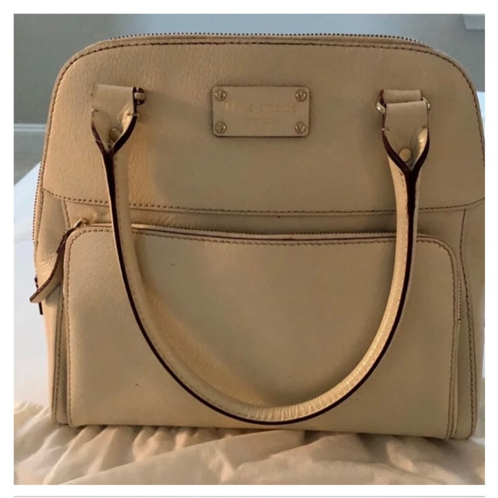 Kate Spade  Tote Handbag leather Cream off white 
Structured bag.